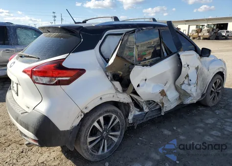 2019 Nissan Kicks S из США, поврежденный, VIN 3N1CP5CU3KL515233